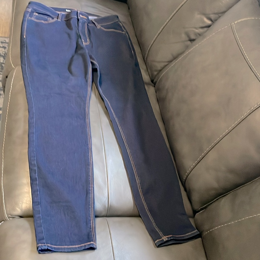 Skinny jeans